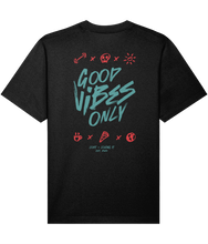 Load image into Gallery viewer, &#39;Good Vibes Only&#39; Oversize T-Shirt
